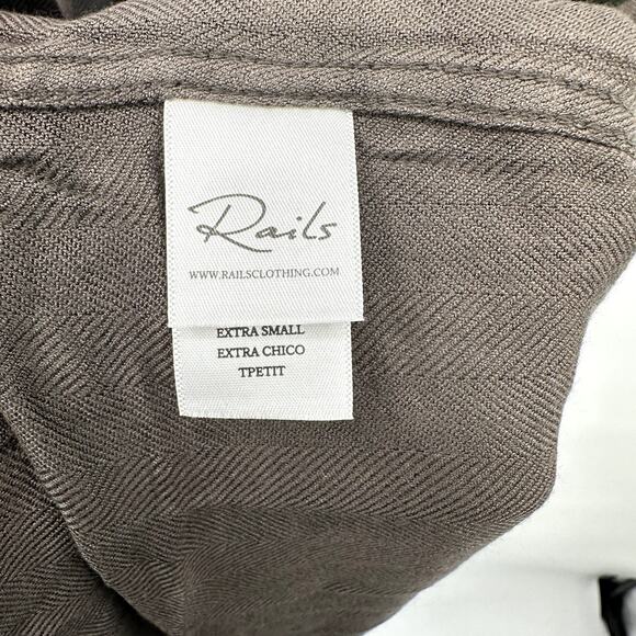 RAILS NWT Evereve Jordin Camo Button Down Shirt // XS - Picture 9 of 12